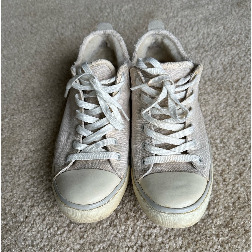 UGG sneakers US 8